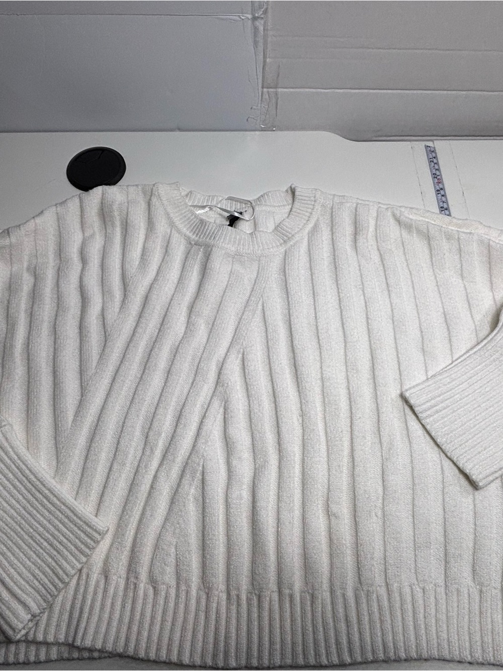 Design Label Chunky Ribbed Winter White Sweater - Picture 2 of 6